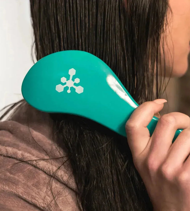 Geschenk: Neofollics Detangler Bürste - Hairgivers